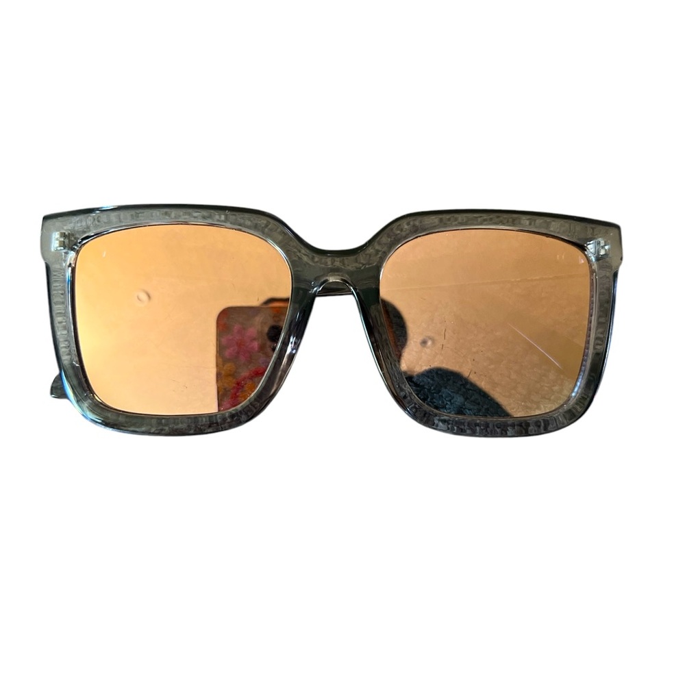 Quay polarized sunglasses